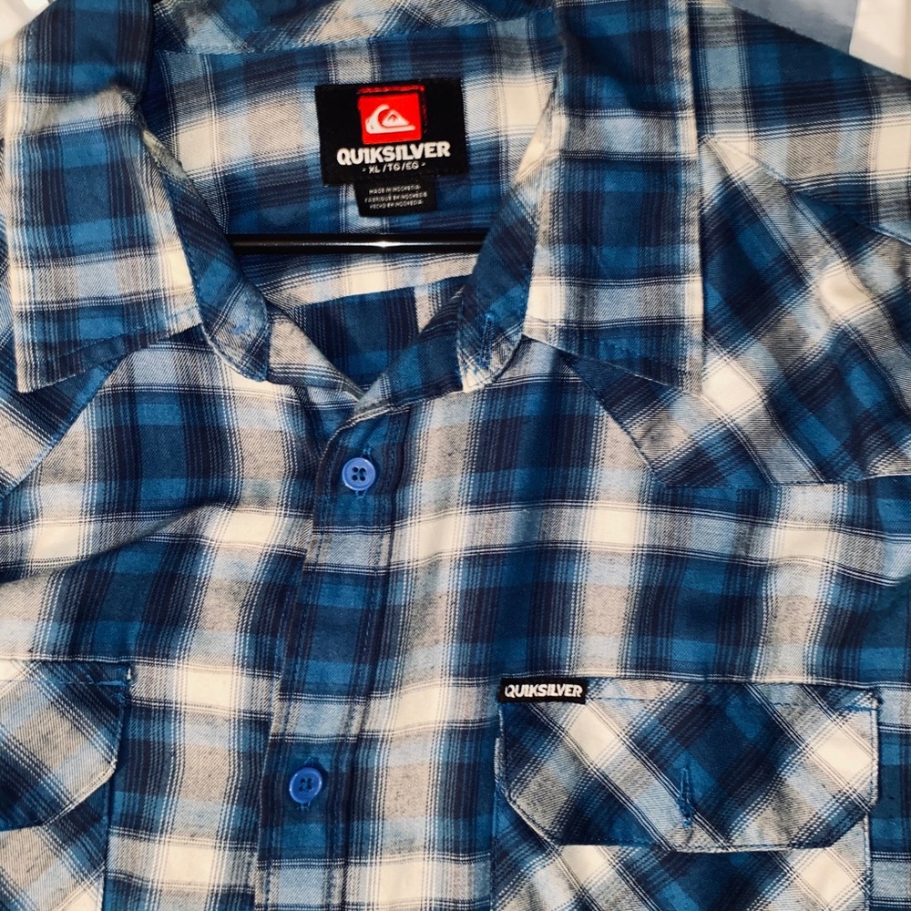 XLarge Quicksilver Long Sleeve button down flannel
